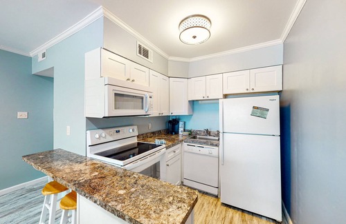 Sneads Ferry Condo | Topsail Dunes condo with great ocean view - beach access & beachfront pool