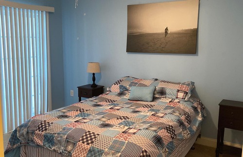 Surf City Condo | Topsail landing in Surf City, NC 1 mile from beach, NO PETS.