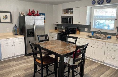 Port O Connor House | Topwater Bay House In Port O'Connor Texas REMODELED 2023