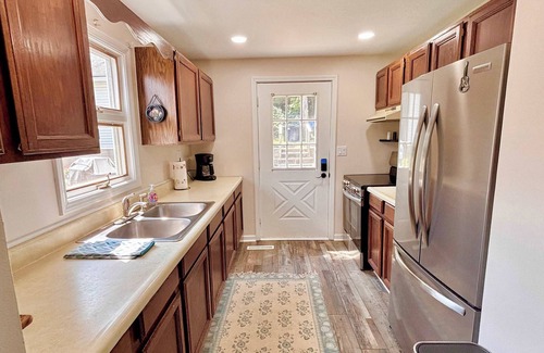 Rapid City House | Torch Lake Vista With Lake access