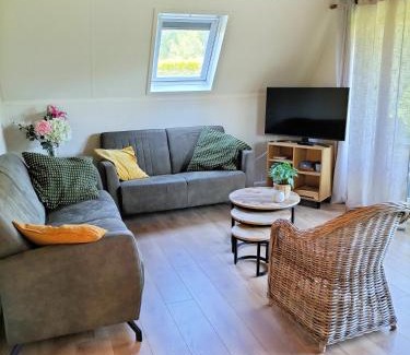 Zwiggelte House | Torenvalk I Genieten nabij Bos