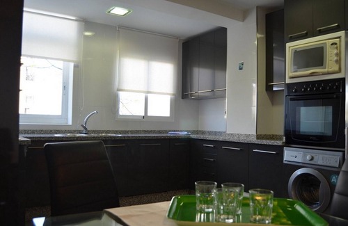 Torre del Mar Apartment | Torre del Mar Beach Apartment with Pool, A/C, Near Golf and Port - 2 Bedrooms
