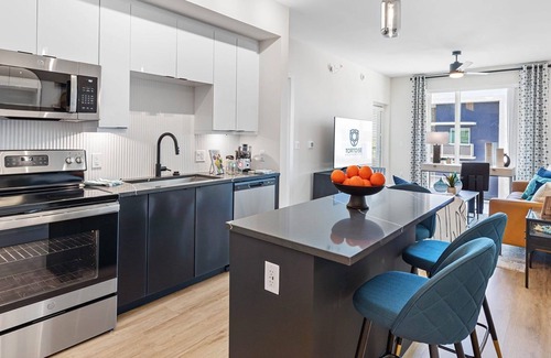 Palm Beach - West Palm Beach Apartment | TortoiseOne 2BD 1 - Two Bedroom Apartment, Sleeps 4
