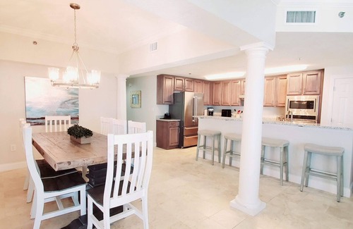 Fort Morgan Condo | Total Renovation! Beach Club Avalon Penthouse 2003 Direct Gulf Views/5 Kings