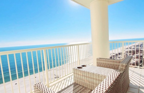Fort Morgan Condo | Total Renovation! Beach Club Avalon Penthouse 2003 Direct Gulf Views/5 Kings