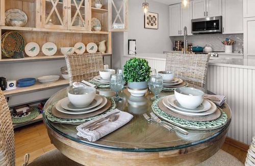 Stowe Area Condo | Totally stunning condo minutes to everything Stowe