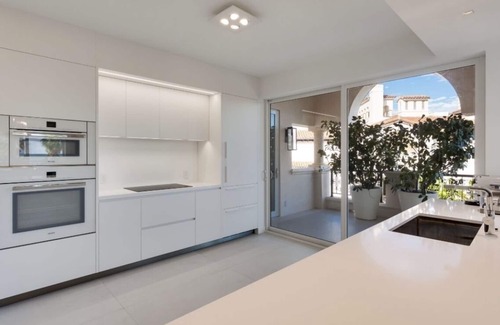 Miami Beach Condo | TOTALLY UPDATED LUXURY PENTHOUSE WITH WRAP AROUND OCEAN VIEWS ON FISHER ISLAND