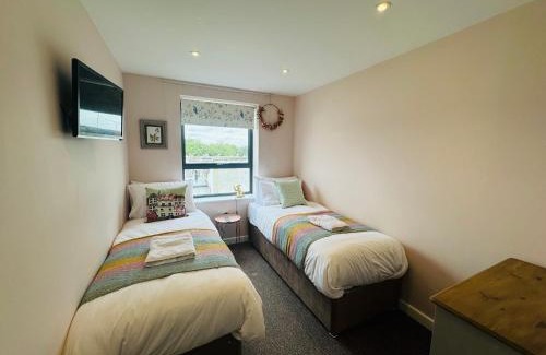 Bristol House | Totterdown's Modern & Vintage inspired Home