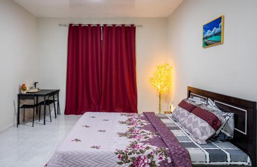 Mussafah Apartment | tourist Family and couple private Rooms ME11 BGR 01 baith al jannah LLC one private room in three bedroom apartment