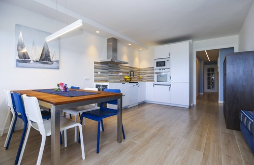 Salou City Centre Apartment | TOUS 2 Apartment - Only Families