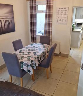 Belfast House | Tower Street Treasure