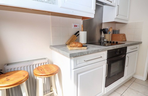 Chester Cottage | TOWER VIEW COTTAGE, character holiday cottage in Chester