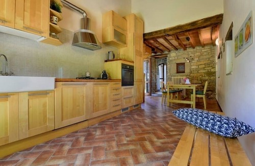 Serramazzoni Apartment | Towerhouse517 Petwelcome/Selfcheck-in/Freeparking