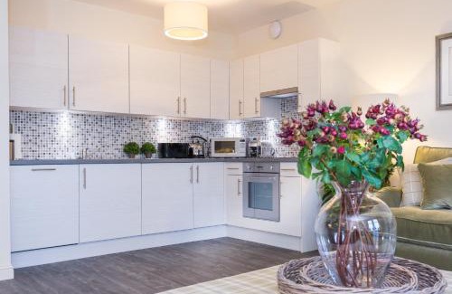 Cove Apartment | Town and Country Charleston Apartments