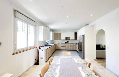 La Bocca House | Town house near the beach