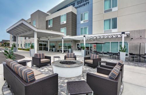 Trailer Estates Hotel | TownePlace Suites by Marriott Sarasota/Bradenton West
