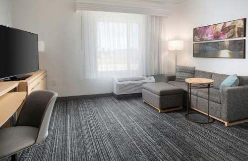 Laredo Hotel | TownePlace Suites by Marriott Laredo