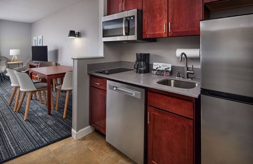 Southeast Colorado Springs Hotel | TownePlace Suites Colorado Springs South