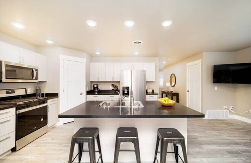 North Park House | Townhome - brand new in the heart of Billings