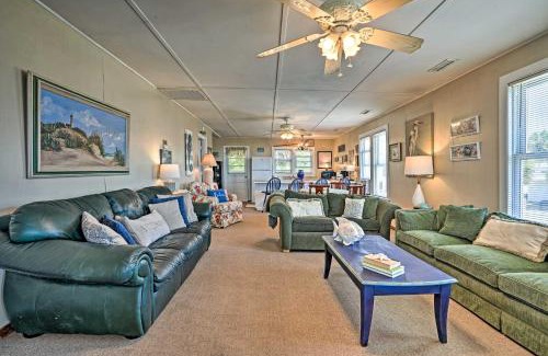 Edisto Island House | Townhome on Edisto Island Beach-Steps from Ocean!