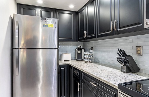 Palm Beach Shores House | Townhouse at Palm Beach Shores Azul
