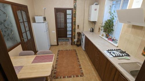 Vinnytsya House | TownHouse Euro жд вокзал, фонтан, чеки ПРРО