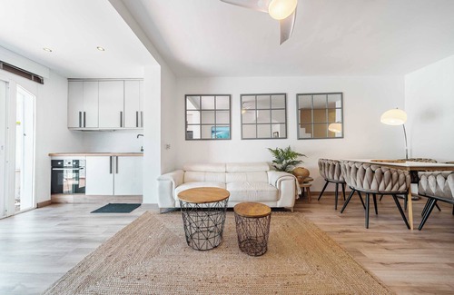 Elviria Apartment | Townhouse Los Arcos Patio Pool Charming