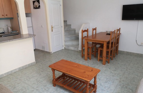 Puerto Rey House | Townhouse Only 400m from the Beach