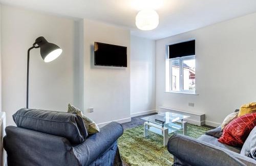 Crewe House | Townhouse PLUS @ 166 Edleston Road Crewe