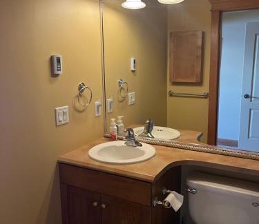 Big White Ski Resort Ski Chalet | Townhouse, Ski in Ski out