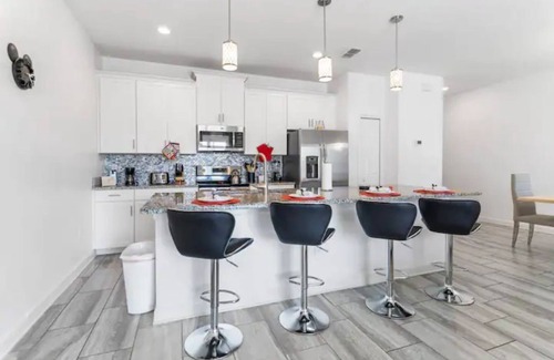Kissimmee House | Toy Story & Harry Potter rooms! Only 9 min to Disney, 2 free waterparks, and BBQ