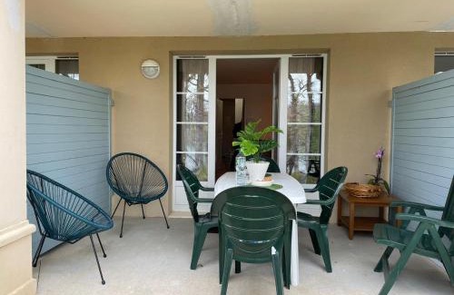 Monflanquin Apartment | Très bel appartement 1 chambre lit double 4 pers confort Résidence du Lac