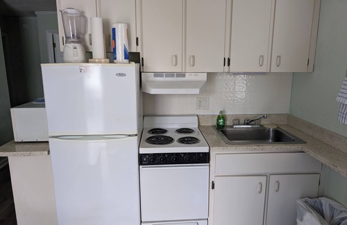Ormond-by-the-Sea Apartment | Traders Inn Beach Club