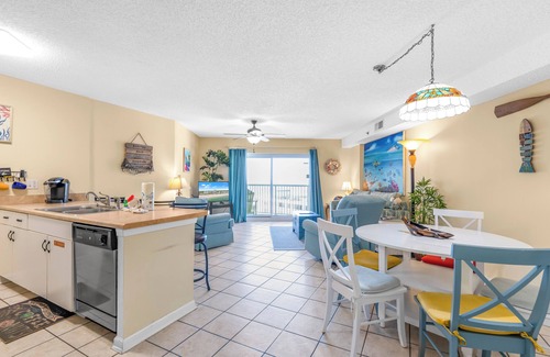 Orange Beach Condo | Tradewinds 1106- Beach Front, Heated Pool! Adorable Condo! Clean!