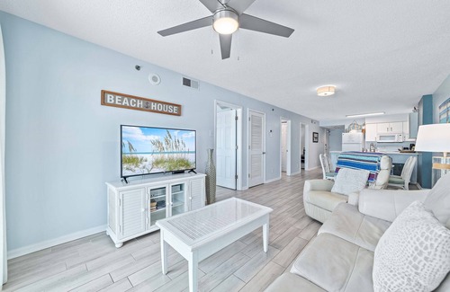 Orange Beach Condo | Tradewinds 204-Beachfront-Less Crowds-Sleeps 6