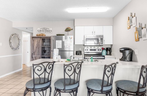 Orange Beach Condo | Tradewinds 906- Cute & Cozy! Gulf Front, Heated Pool, View!