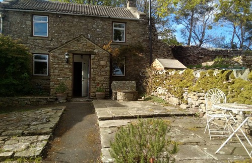 Marrick Cottage | Traditional Dales Cottage With Stunning Views
