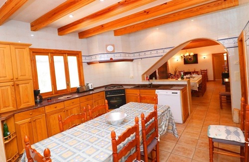 Campos Villa | Traditional Family Villa, Private Pool in a great location to explore the Best Beaches in Mallorca!