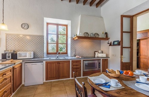 Sa Pobla Villa | Traditional Mallorcan Country House, Extensive Grounds, Private Pool, Spa Tub, Sauna & Tennis Court