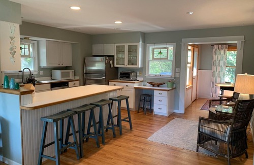 Nags Head House | Traditional Nags Head Cottage in the Heart of Nags Head