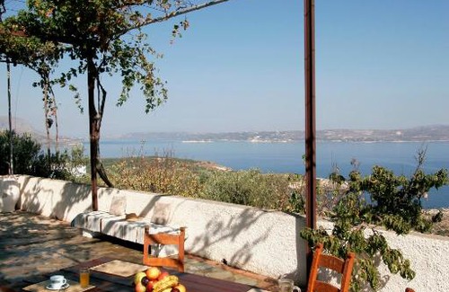 Kokkinon Khorion House | Traditional Villa Kapare