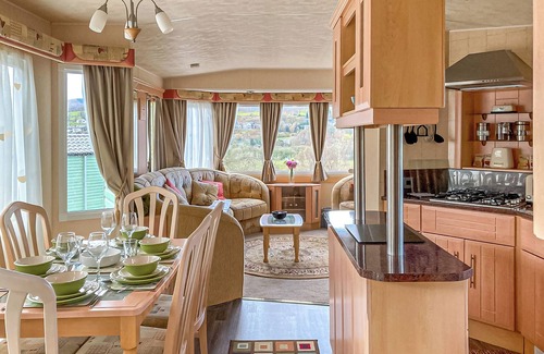 Dolgellau House | Traditional yet comfortable caravan with one double and two twins.