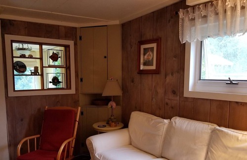 Charlestown House | Traditions Begin Here! (and FREE beach parking)
