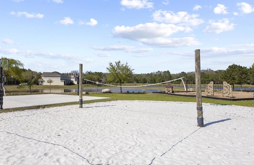 Trafalgar Village House | Trafalgar Resort community pool and Gym, private pool!
