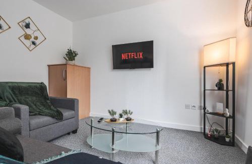 Old Trafford Apartment | Trafford Stays