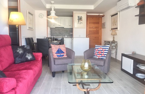 Calella de Palafrugell Apartment | TRAGAMAR A-seafront apartment-Calella de Palafrugell-Costa Brava
