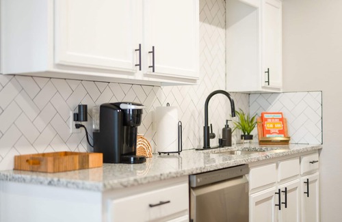 Bentonville House | Trailside Modern Home 2-Bed, 1-Bath - Steps from Handcut Hollow Trails