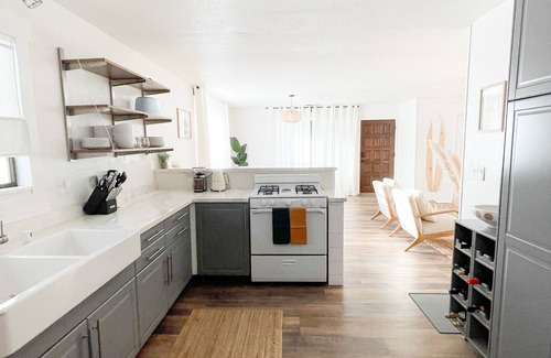 Morro Bay Cottage | Tranquil 3 bedroom beach cottage close to the beach