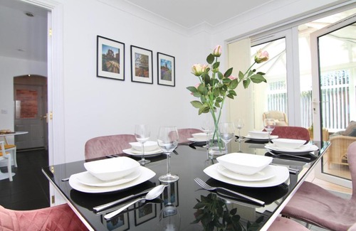 Weston on Trent House | Tranquil 4Bed Retreat - 3 Min to M6, 10 Min to Coventry City Centre