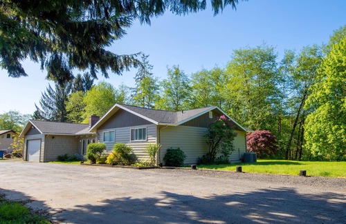 Forks House | ★ Tranquil 4BR Home ideal for Couples & Groups! ★